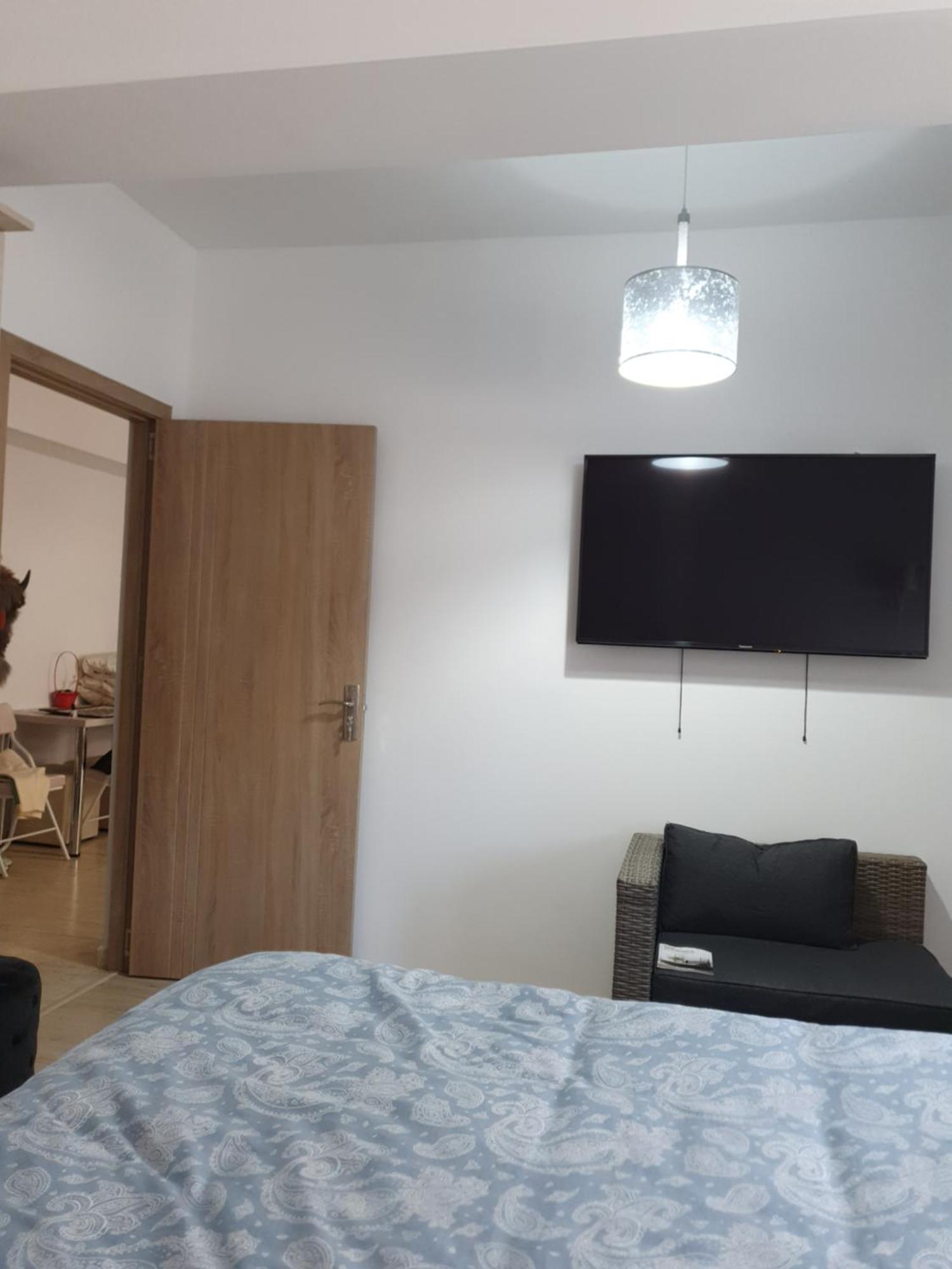 Apartament Castelul Bran Ramnicu Valcea Exterior photo
