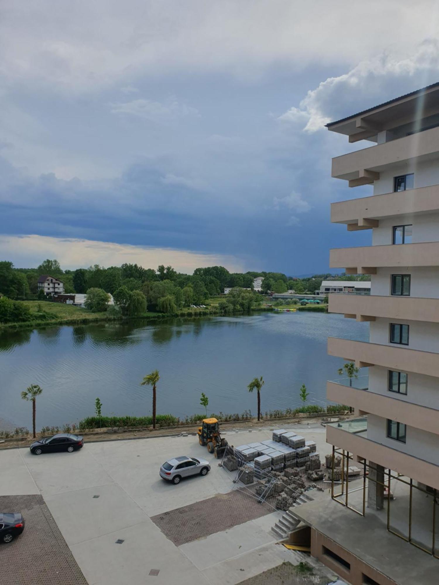 Apartament Castelul Bran Ramnicu Valcea Exterior photo
